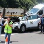 Otomobil tıra ok gibi saplandı: 2 ölü 1 yaralı