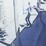 Husumetlisini defalarca bıçakladı! Dehşet anları kamerada