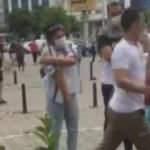 Kadıköy'de kadına laf atan kişiye dayak!