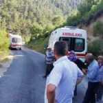 Manisa'da trakt&ouml;r devrildi: 1 &ouml;l&uuml;, 1 yaralı