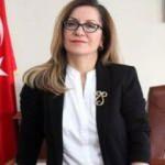 Dekan 'Geleneksel Türk Sanatlarına' 'yobazlık' dedi!