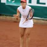 Milli tenisçi İpek Soylu, sağ el bileğinden ameliyat edildi