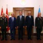 Bakan Akar, Nahçivan Ordu Komutanı Mustafayev'i kabul etti