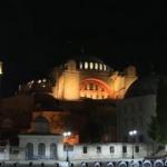 Türkiye'deki 90 bin camide sela okundu