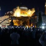 Ayasofya'da 86 yıl sonra ilk sabah namazı!