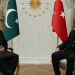 Pakistan Başbakanı Han, Ayasofya-i Kebir Camii kararı dolayısıyla Türkiye'yi kutladı