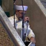 Son dakika: Ayasofya Camii'nde ilk hutbe: Ali Erbaş kılıçla çıktı