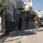 İnternetten tanıştığı kızın akrabaları evine molotof attı