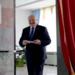 Belarus&rsquo;ta se&ccedil;imin galibi Lukaşenko oldu