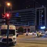 Covid-19 şüphelisi bebek ve annesini taşıyan ambulans kaza yaptı