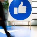 Facebook evden çalışmayı 2021 yazına kadar uzattı