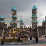 İstanbul'un eğlence adresi: Vialand Tema Parkı (İsfanbul)