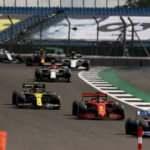 Verstappen, Mercedes'e 'dur' dedi!