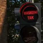 Denizli'de trafik ışıklarında 'maske' uyarısı