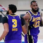 NBA play-off'larında Lakers ve Bucks, öne geçti