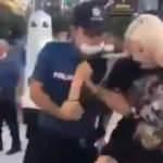 Görevden uzaklaştırılan polislere büyük destek