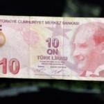 10 lirayı 70 bin liraya satıyor!