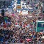 Berlin'de Pandemi isyanı: Protesto gerçekleştirdiler