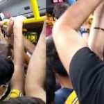 Arnavutköy'de tıka basa dolu minibüs pes dedirtti