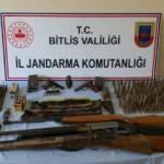 Bitlis’te silah ve mühimmat ele geçirildi