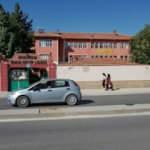 Konya'da okulun duvarı çöktü, 1 işçi öldü