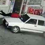 Afyonkarahisar'da dehşet verici olay! Tartıştığı istasyon görevlisine otomobiliyle çarptı