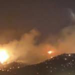 Suudi Arabistan'da dağlık alanda korkutan yangın