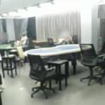 Dernek binasında kumar oynayan 56 kişiye ceza