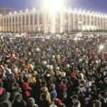 FETÖ Kırgızistan'ı karıştırdı, halk sokağa indi! Bağlantılar ifşa oldu