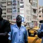 Afrika'da Kovid-19 nedeniyle kapatılan okullarda eğitim yeniden başlıyor