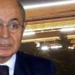 Ahmet Hakan'dan Ahmet Necdet Sezer'e çağrı! 'Işıklar yanıyor' olayıyla ilgili yorum: istifa et