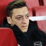 Arsenal'de Mesut Özil'e ikinci şok!