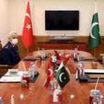 Bakan Akar’dan Pakistan'da önemli mesajlar