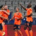 Başakşehir gol oldu yağdı!