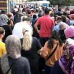 Yüz yüze eğitim başladı ama bu görüntüler ürküttü! Kol geziyor