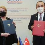 Dışişleri Bakanı Çavuşoğlu, Boşnak mevkidaşı Turkovic ile protokol imzaladı