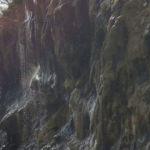 Tunceli'nin 'Ağlayan Kayalar'ı yoldan ge&ccedil;enlerin ilgi odağı oldu