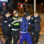 Kısıtlamada 5 kafadar sokağa çıktı, 20 bin TL ceza yedi
