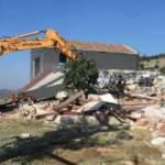 Dalaman'da sahibinin iki g&uuml;n direndiği ka&ccedil;ak villa yıkıldı