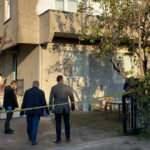 Kayınpeder, torunlarının gözü önünde hem gelinini hem kendini vurdu