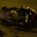Minibüsün çarptığı motosikletli hayatını kaybetti