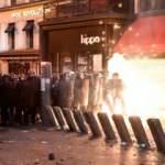Paris'te yaşanan olaylarda Twitter oyunu: Türkiye olarak gösterdiler
