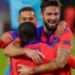 Giroud fena patladı! Sevilla dağıldı