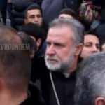 Karabağ'da silahla poz veren papaz yeniden ortaya çıktı