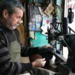  Vergi memurları bile şaşırdı! 29 yıldır 1,5 metrekarelik dükkanda para kazanıyor