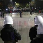 Arnavutluk'taki gergin protestolar 5. g&uuml;n&uuml;nde devam etti