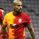 Galatasaray'da Marcao maç sonunda kırmızı kart gördü