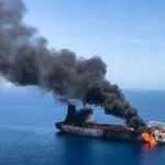 Cidde'de limanında petrol tankerinde patlama