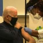 Joe Biden canlı yayında aşı oldu! İşte ilk sözleri