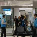 Londra'dan gelen yolculara PCR testi